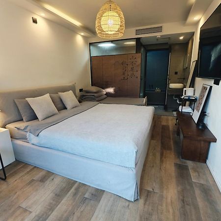Beijing Hills & Hutong City Retreat Near Forbidden City & Line 4 Multi-Room Options מראה חיצוני תמונה